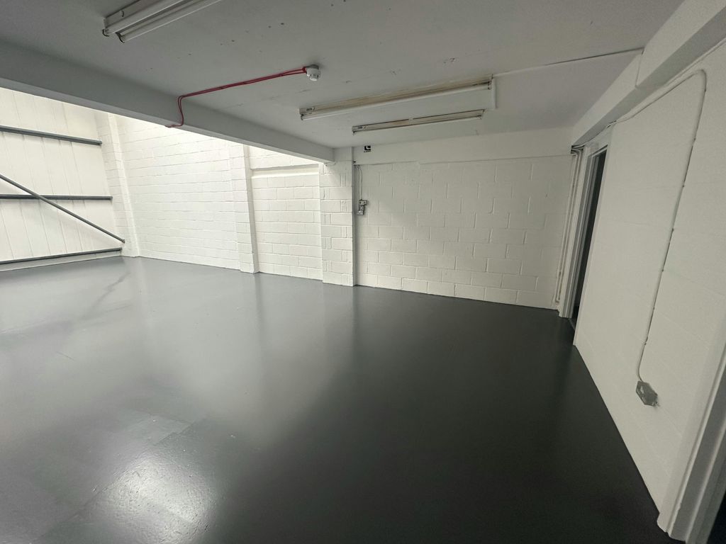 Property photo 2 of 4 Img_2858.Jpeg