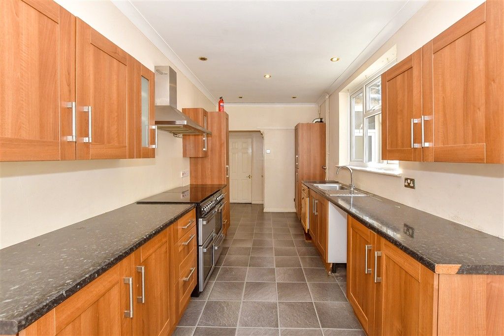 Property photo 2 of 9 Kitchen/Diner