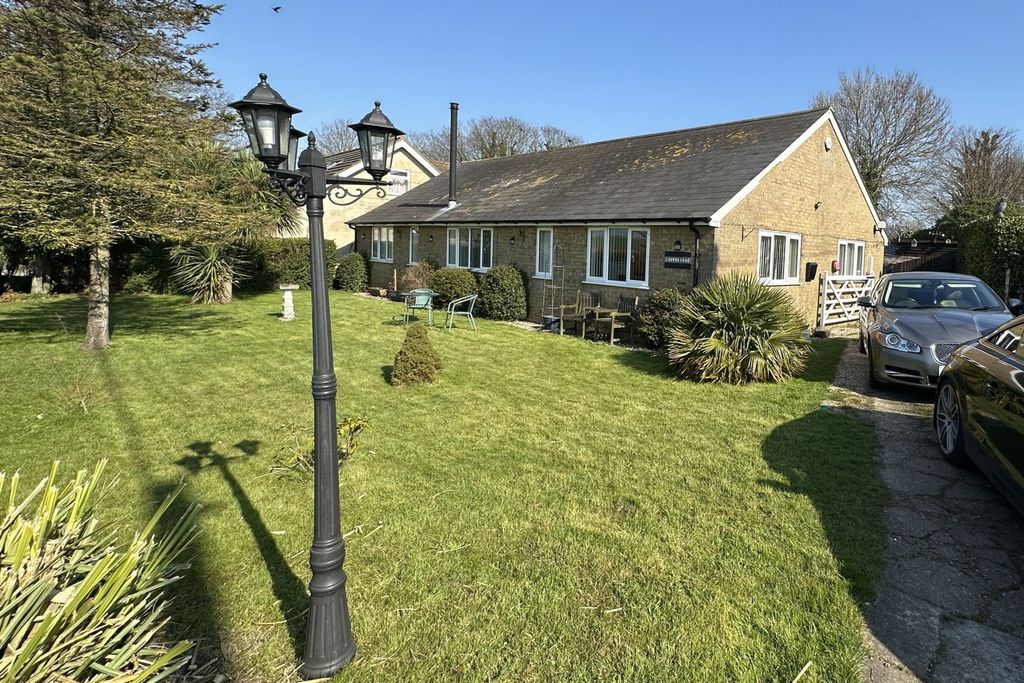 Property photo 1 of 12 Photo 2