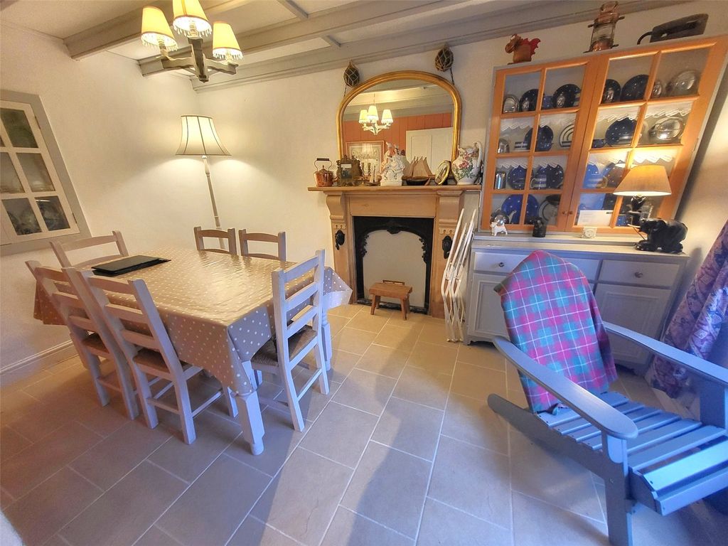 Property photo 2 of 30 Picture No. 04