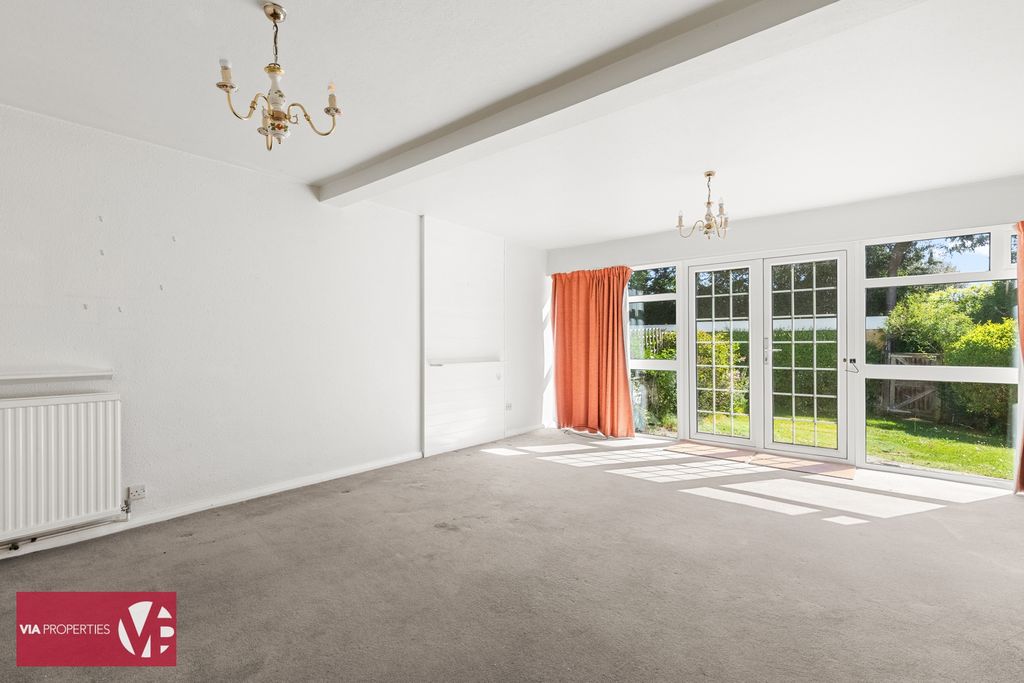 Property photo 3 of 33 Photo 33