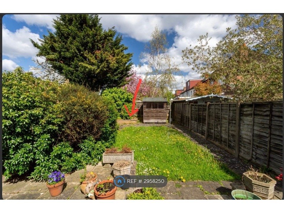 Property photo 3 of 4