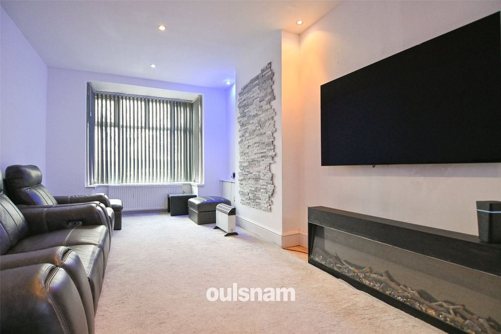 Property photo 3 of 27 Picture No. 01