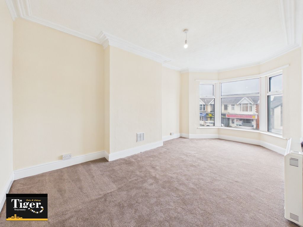 Property photo 1 of 5 Cam03440G0-Pr0677-Still001