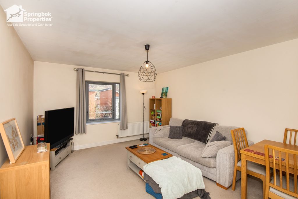 Property photo 2 of 10 Image 2