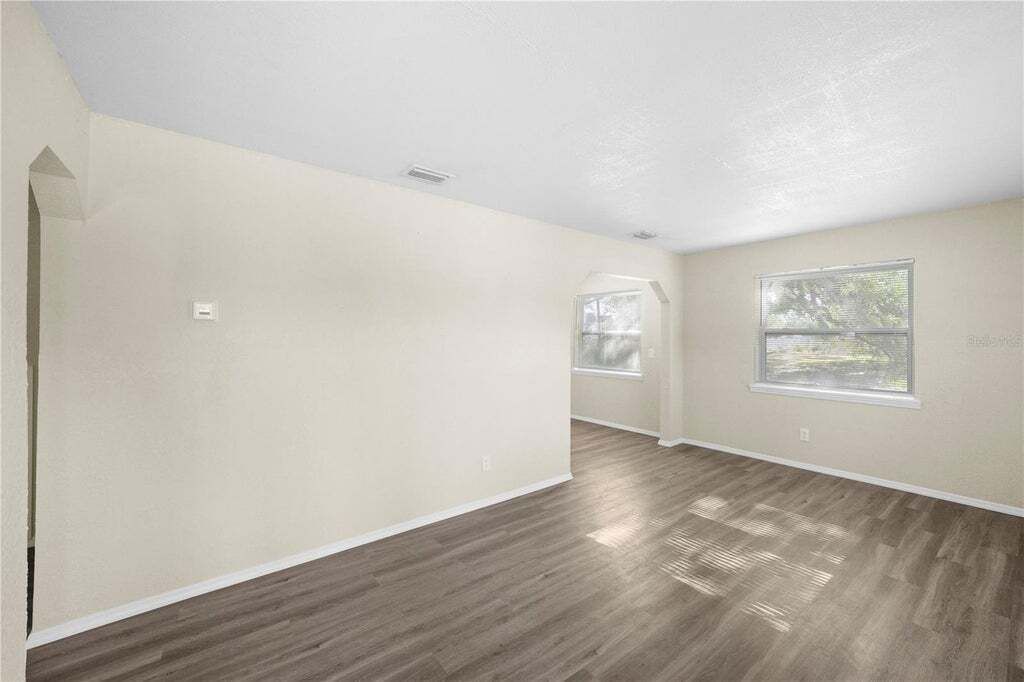 Property photo 3 of 20 <Alttext/>
