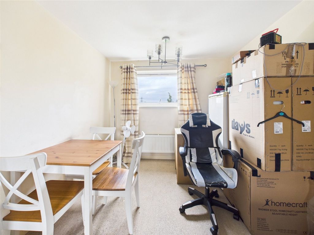 Property photo 3 of 10 Picture No. 09