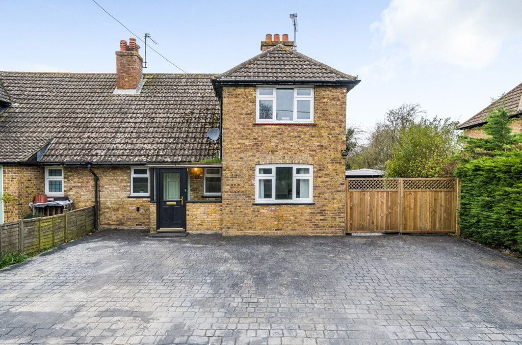 Property photo 1 of 27 External