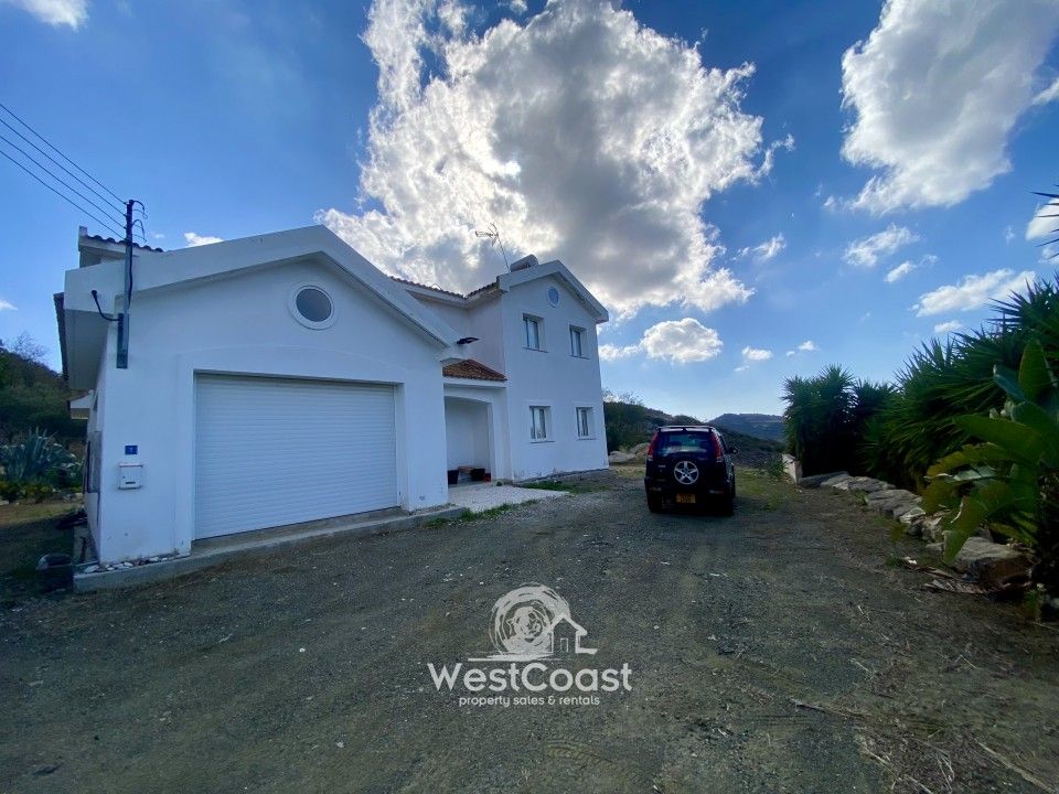 Property photo 1 of 29