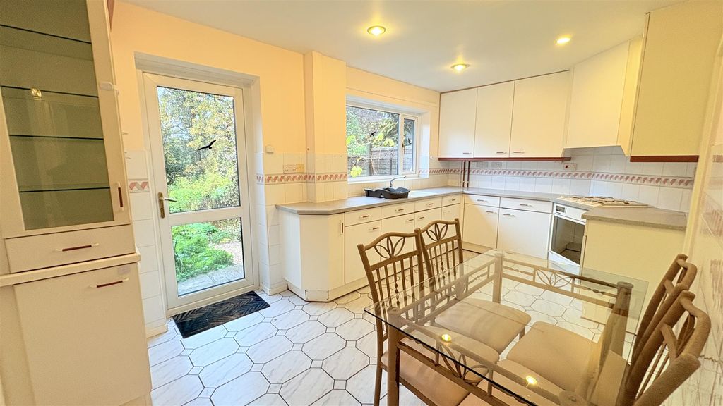 Property photo 2 of 27 Kitchen