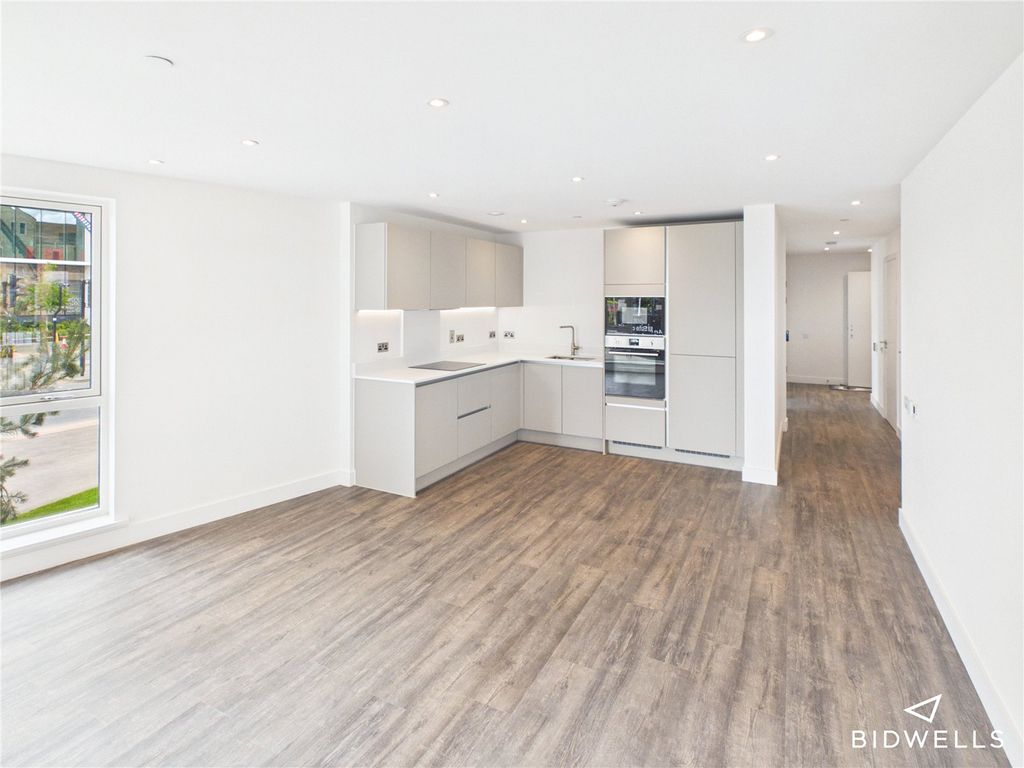 Property photo 1 of 12 Picture No. 22