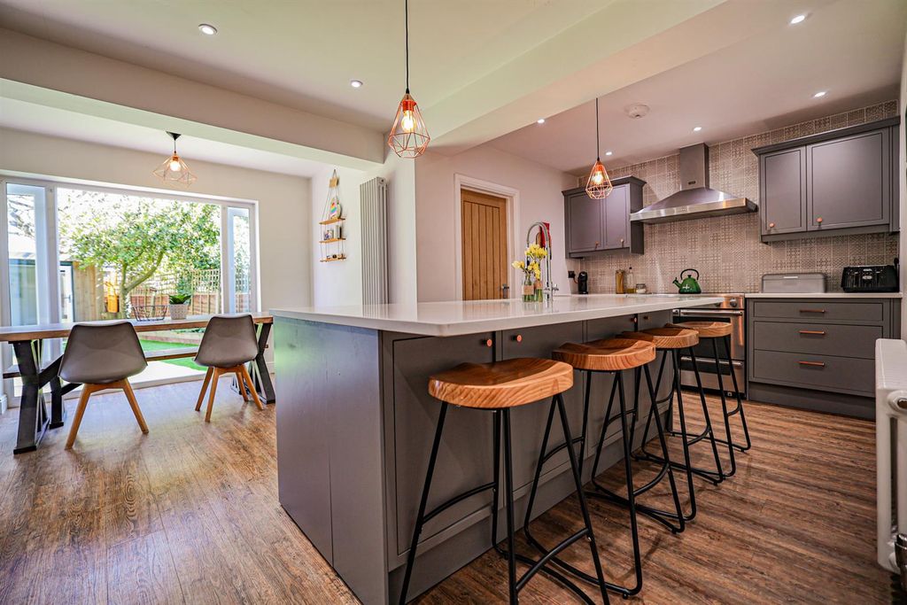 Property photo 2 of 37 980A3275.Jpg
