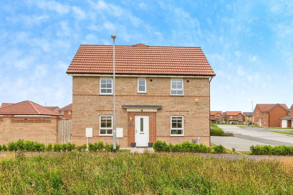 Property photo 3 of 19