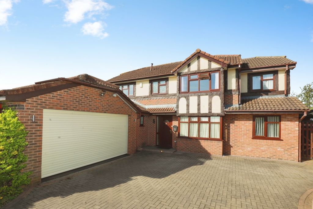 Property photo 1 of 39 Pbox-Img.Jpg