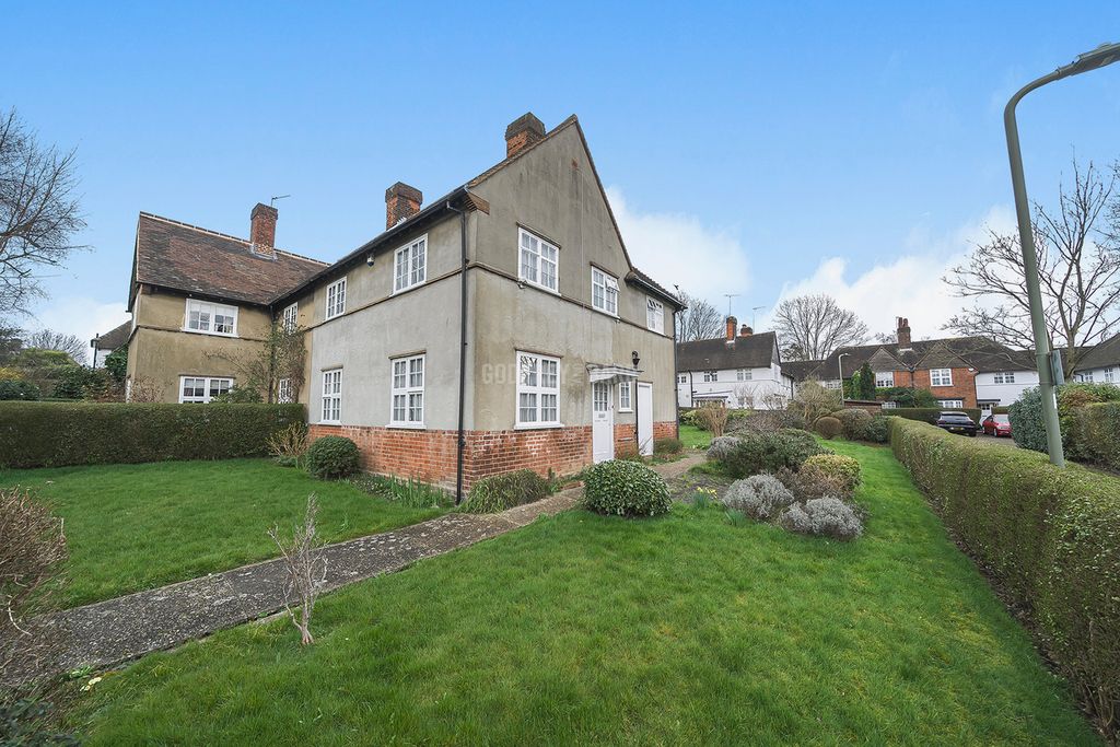 Property photo 1 of 18