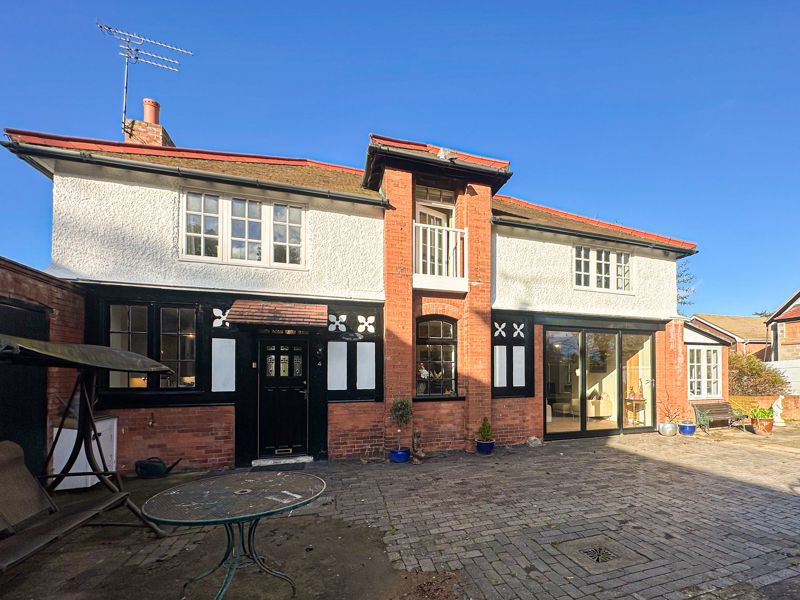 Property photo 1 of 25 Photo 26