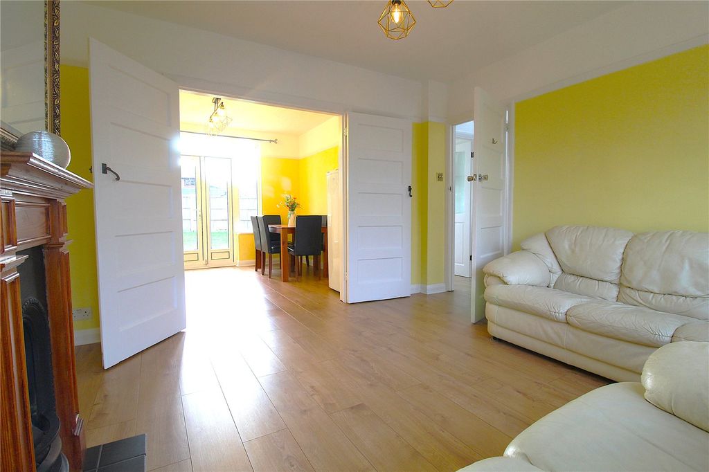 Property photo 2 of 17 Reception/Dining