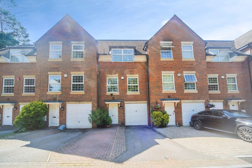 Property photo 1 of 20 Pbox-Img.Jpg