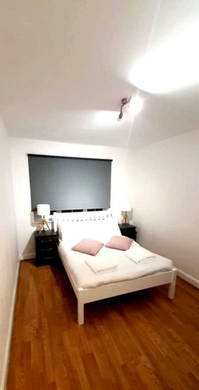 Property photo 1 of 8 Bedroom 1