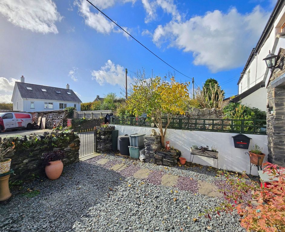 Property photo 3 of 22