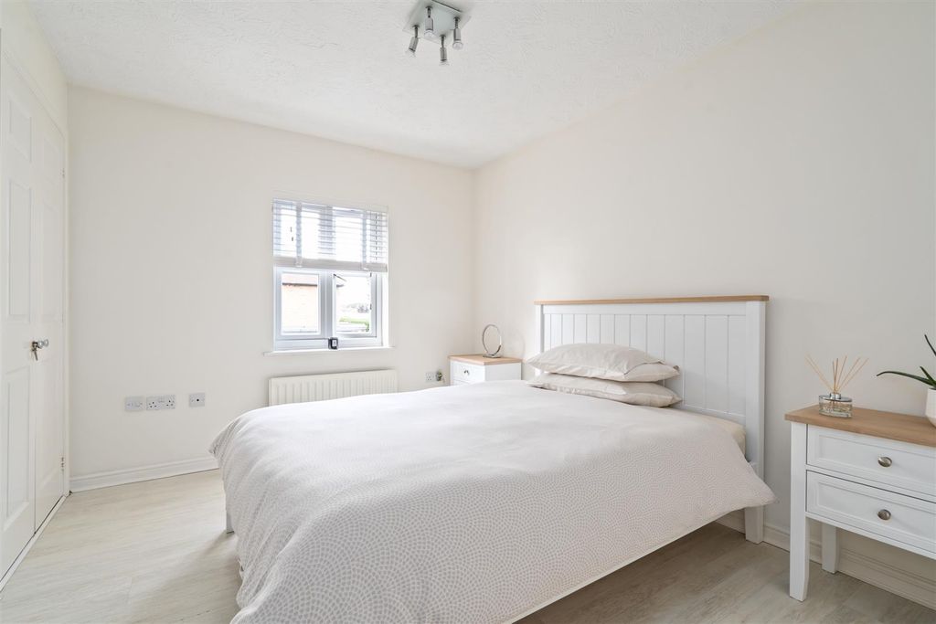 Property photo 2 of 13 1 Anchor Lane_1.Jpg