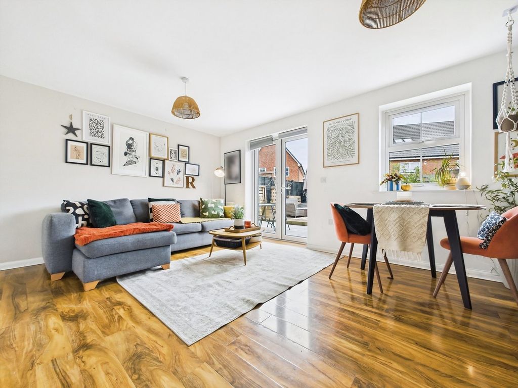 Property photo 3 of 14