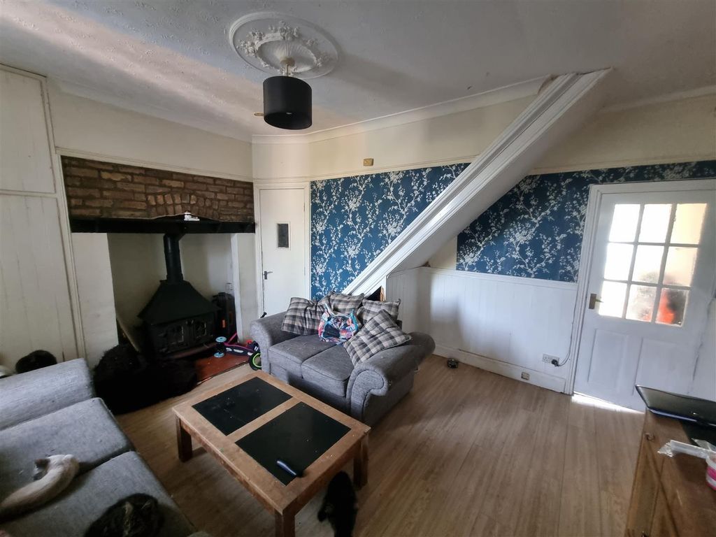 Property photo 2 of 12 Image003.Jpg