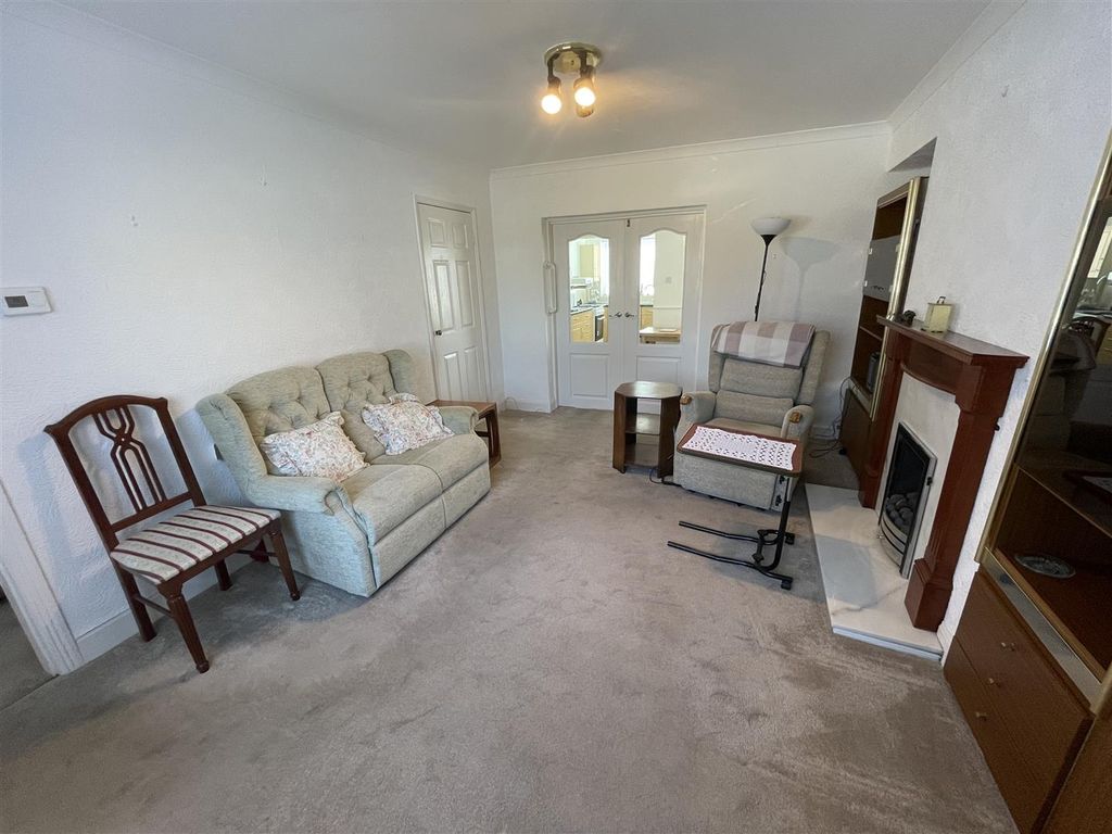 Property photo 2 of 7 26 Hilda 4.Jpg