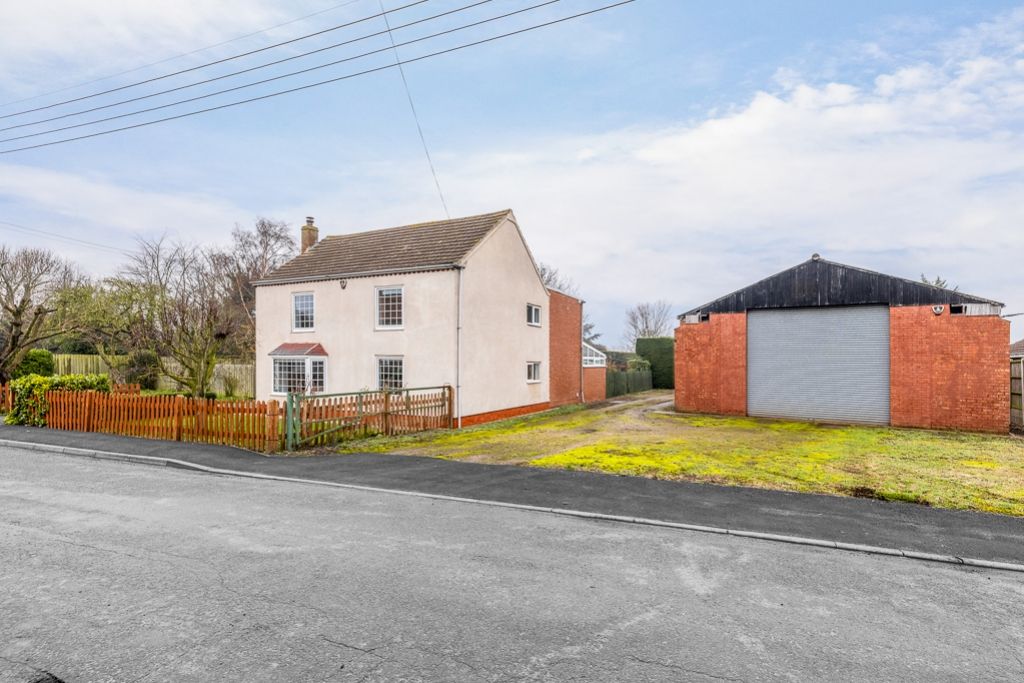 Property photo 1 of 36 5 Vacherie Lane (Lincoln)-7