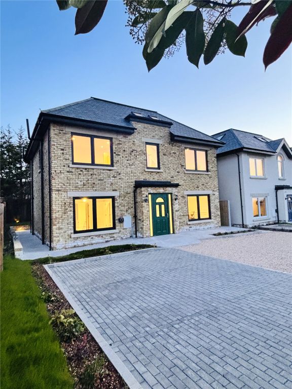 Property photo 1 of 16 Picture No. 18