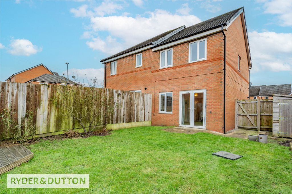 Property photo 3 of 21 Picture No. 19