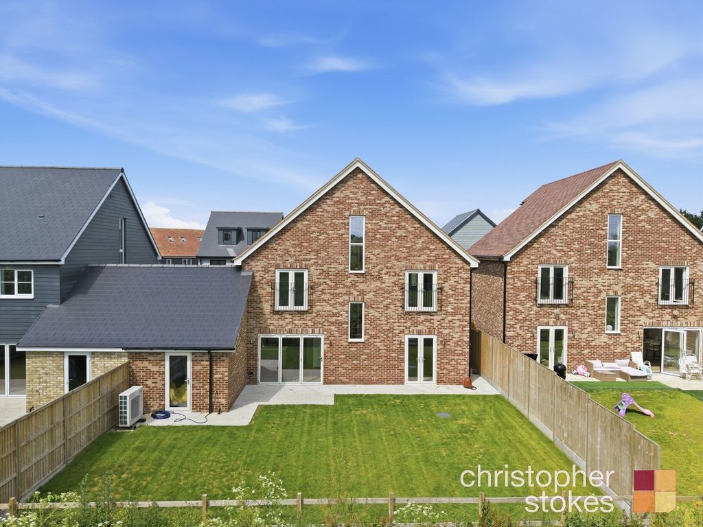 Property photo 2 of 23 5243612