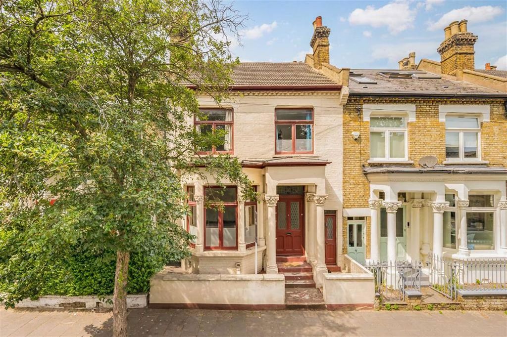 Property photo 1 of 13