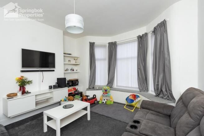 Property photo 3 of 10 Image 2