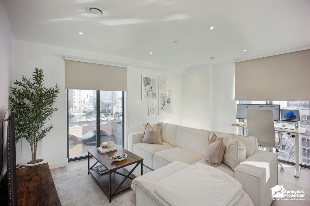 Property photo 2 of 25 Image 1