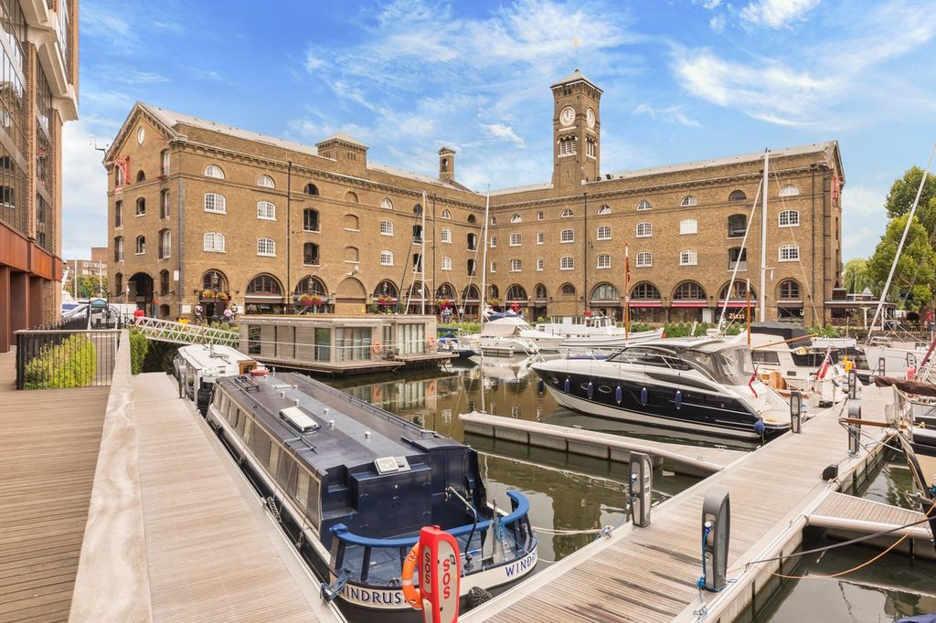 Property photo 2 of 3