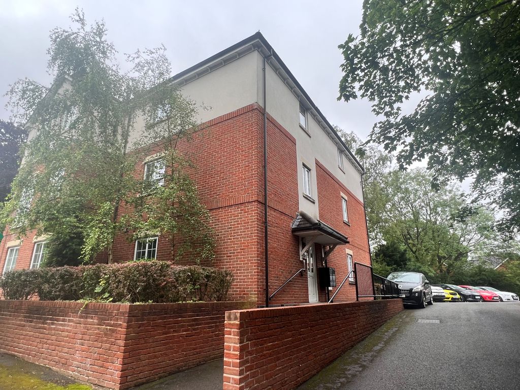 Property photo 1 of 6
