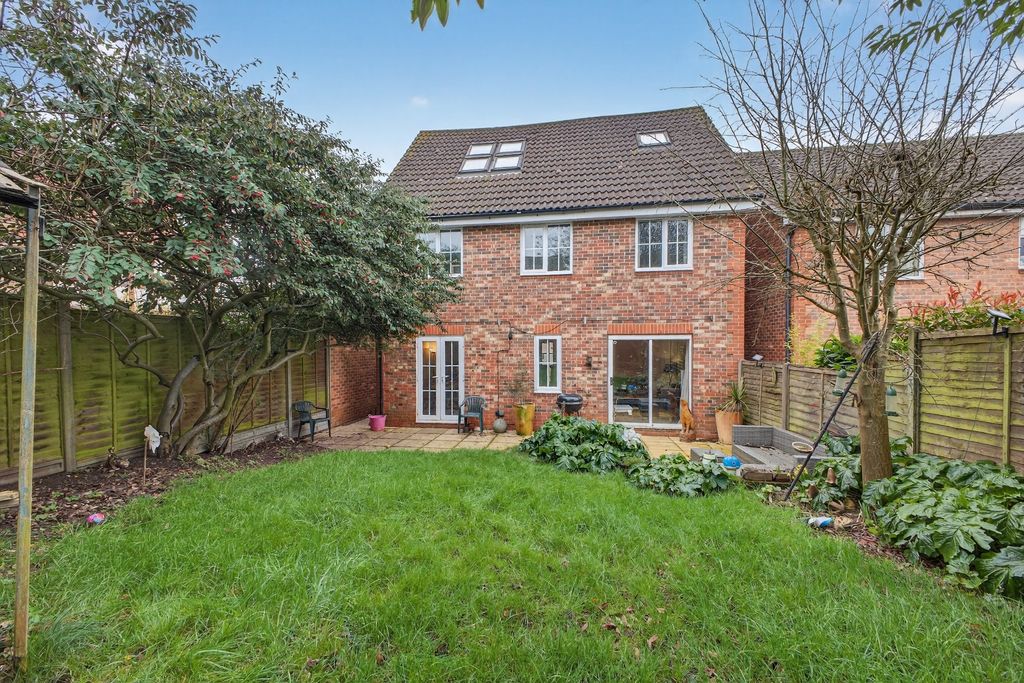 Property photo 3 of 31 4183706