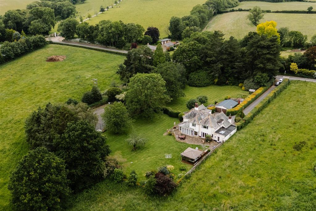 Property photo 3 of 57 Externals-11.Jpg