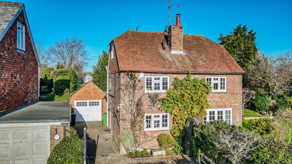 Property photo 1 of 20