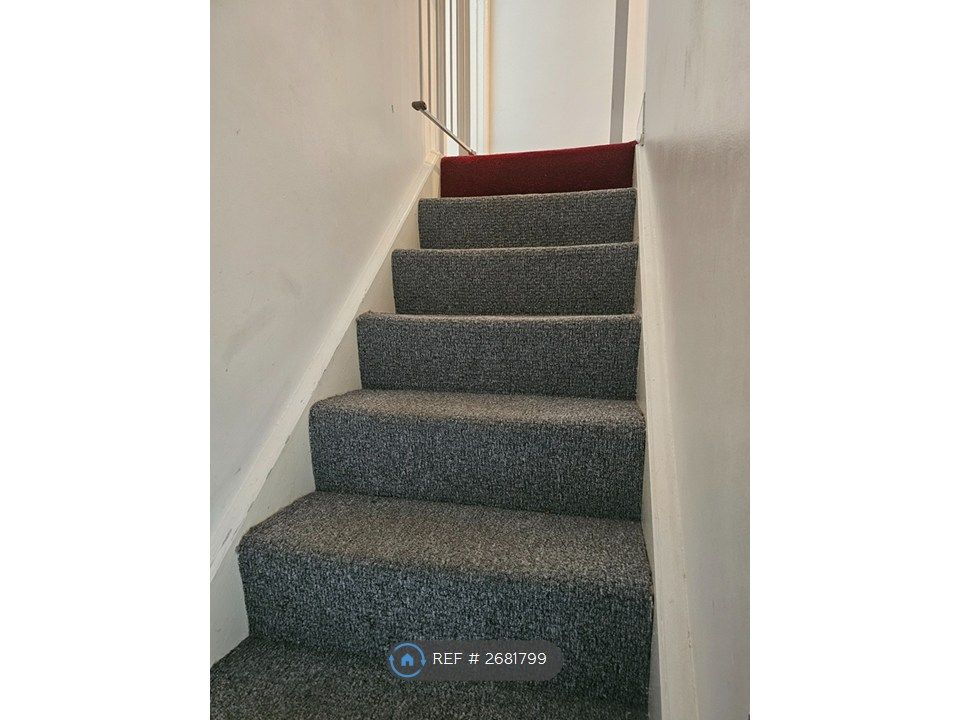 Property photo 1 of 34