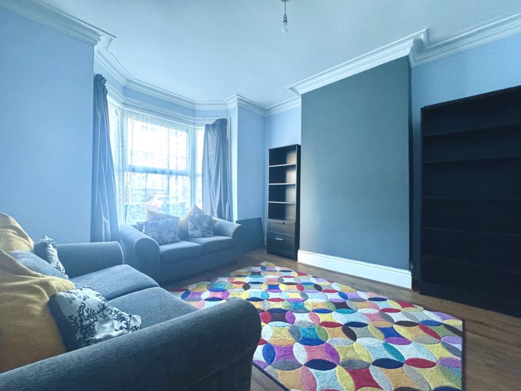 Property photo 2 of 9 Sheffield Best Estate Agent 1