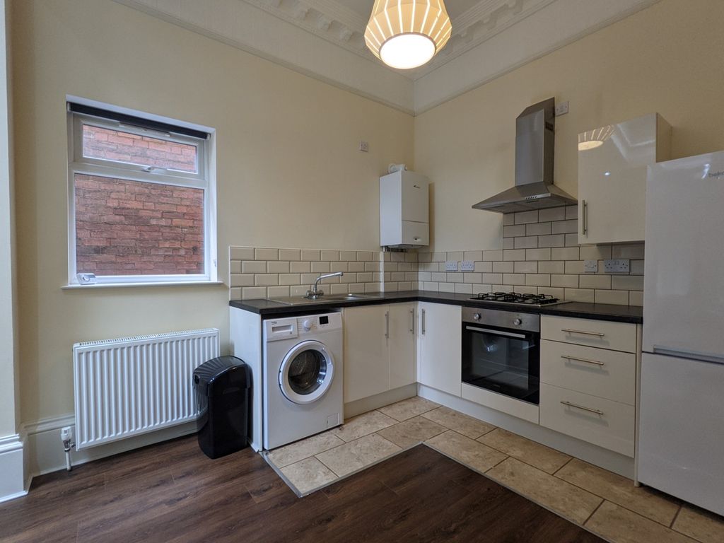 Property photo 3 of 11 Photo 2