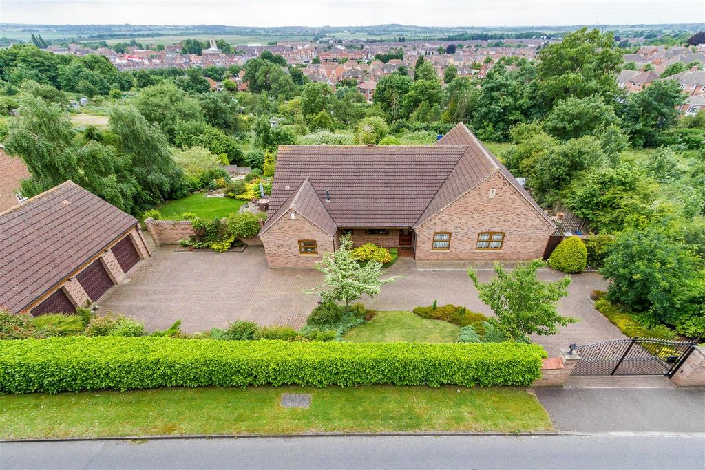 Additional image 32 of 4 bed detached bungalow for saleSummer Hill, Gainsborough DN21