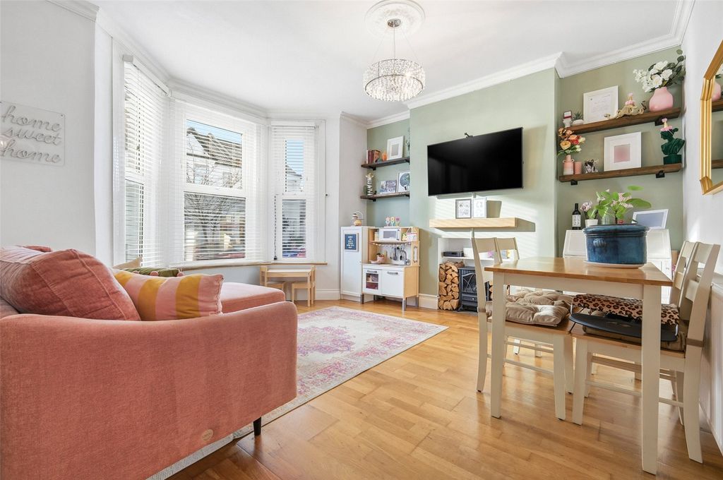 Property photo 2 of 16 Picture No. 03