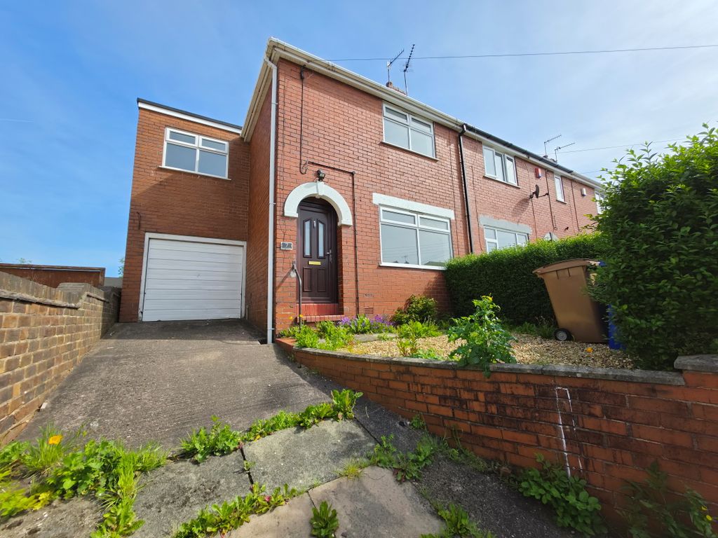 Property photo 1 of 23