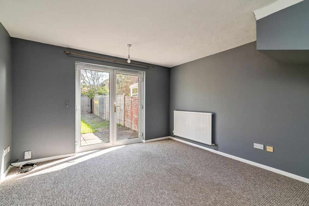 Property photo 2 of 19 Pbox-Img.Jpg