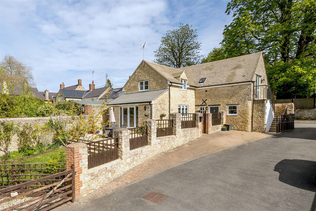 Property photo 1 of 17 Wideangles.Co.uk_3L9A2664E.Jpg