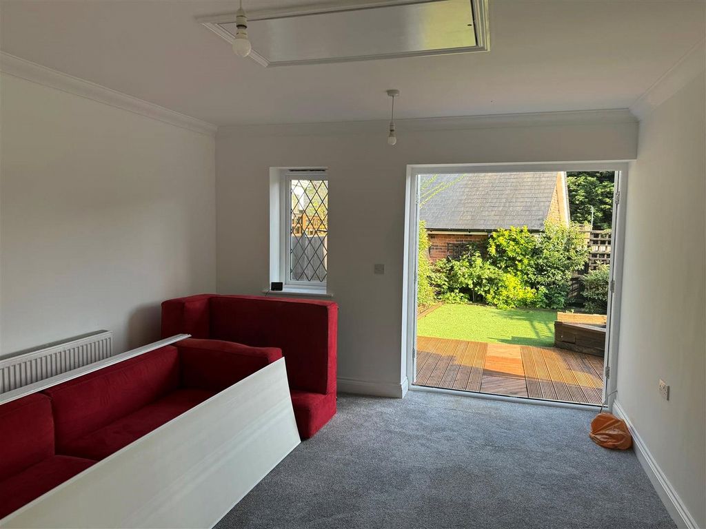 Property photo 2 of 6 Picture No. 05