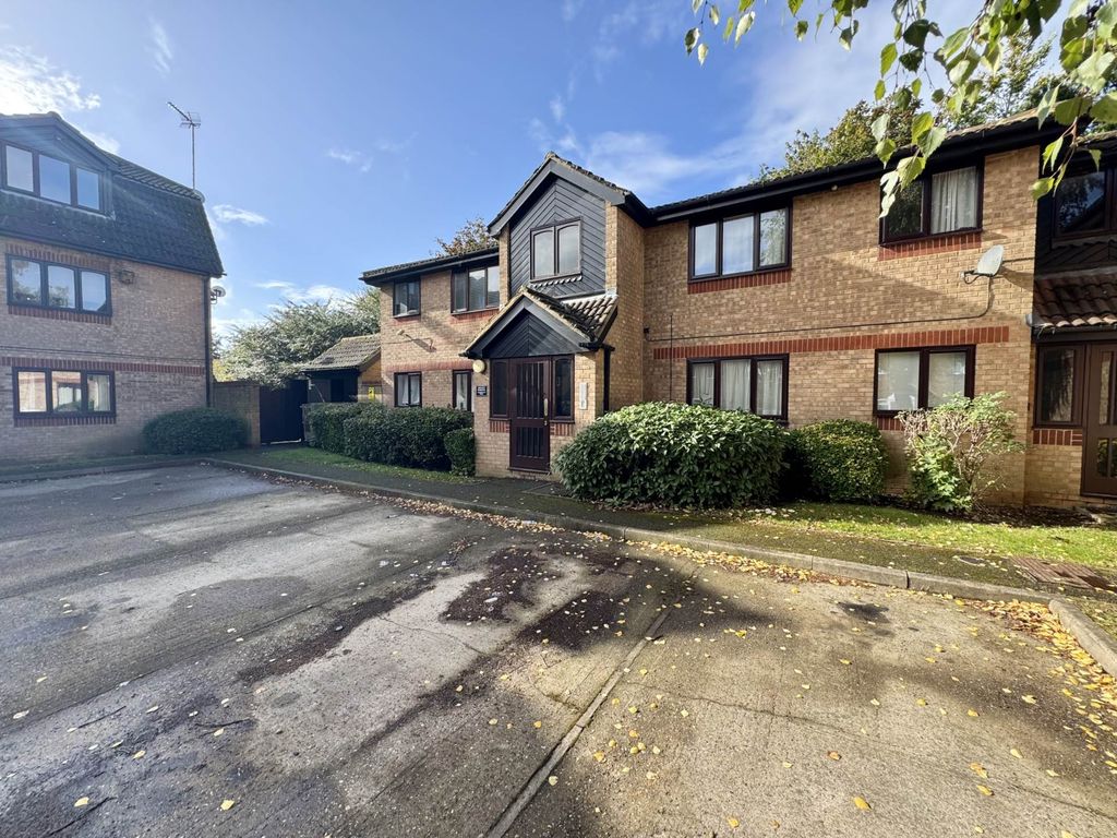Property photo 1 of 9